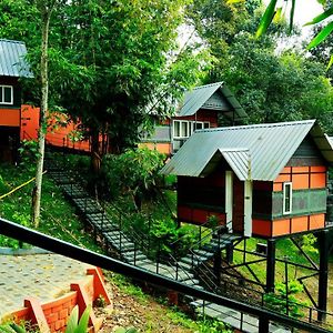 Santhi Hill View Resort